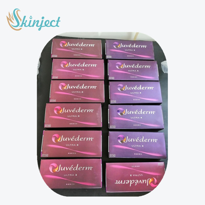 De Lippenvorm van Juvederm Dwars Injecteerbare Huidvuller ultra 4 met